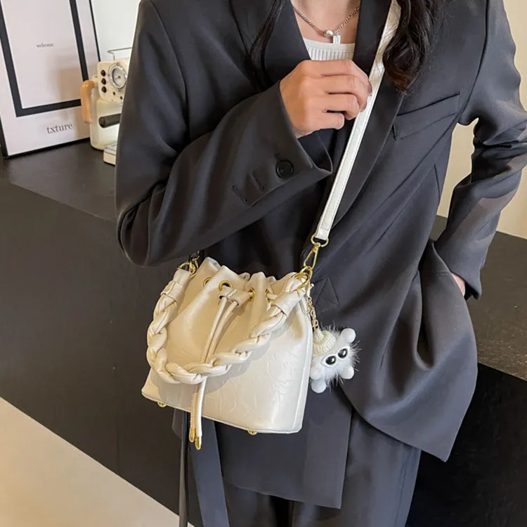 NOMK PU Bucket Bag, Underarm Bag, Shoulder Bag, Handbag Regular Women's Black/Ecru-14
