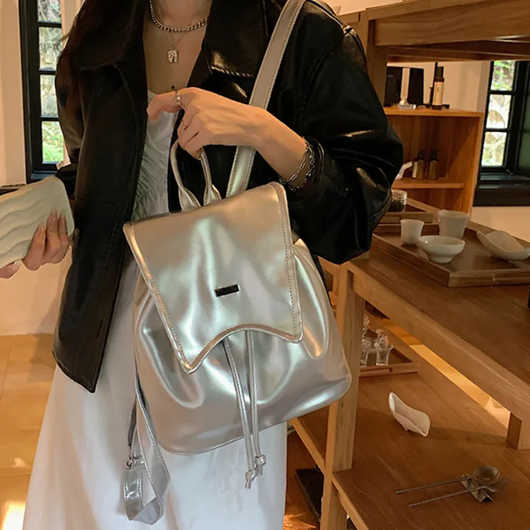 SUPERCUTE PU Backpack Regular Women's Ecru/Silver/Black/Pink-9