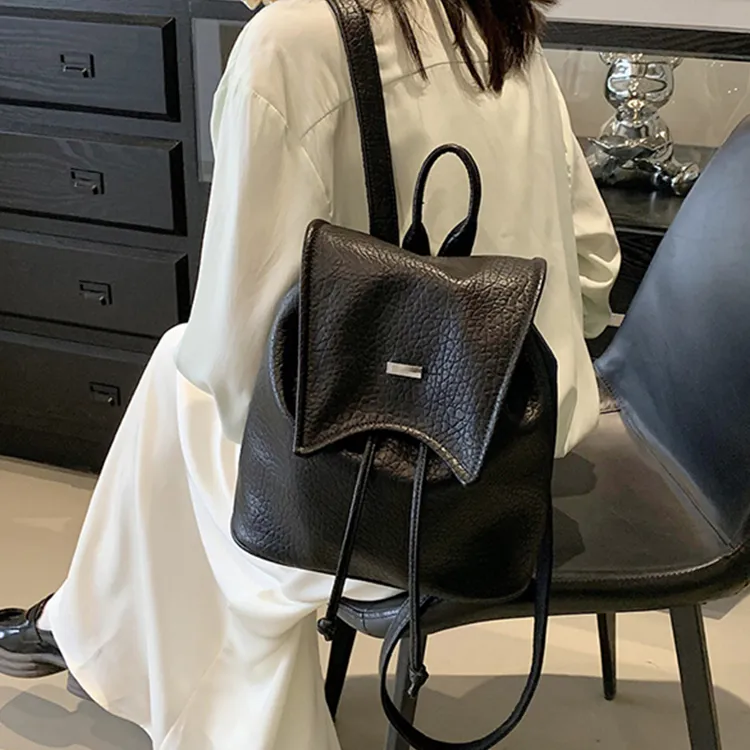 SUPERCUTE PU Backpack Regular Women's Ecru/Silver/Black/Pink-16