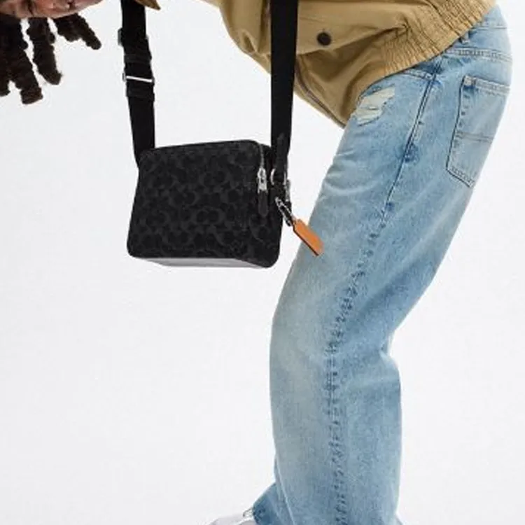 COACH Charter Delicate Calfskin Shoulder Bag Crossbody Bag Medium Size Men's Black-3