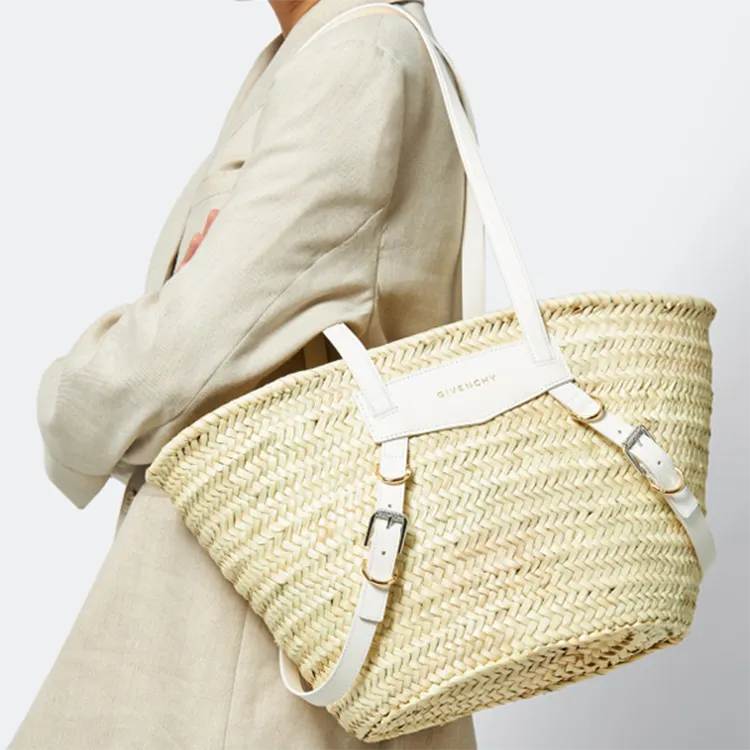 Givenchy Voyou Shoulder Bags-5