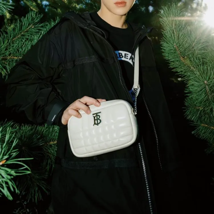 Burberry Lola Lola Bag Leather Camera Bag Shoulder Bag Crossbody Bag Small Size Women's White-3