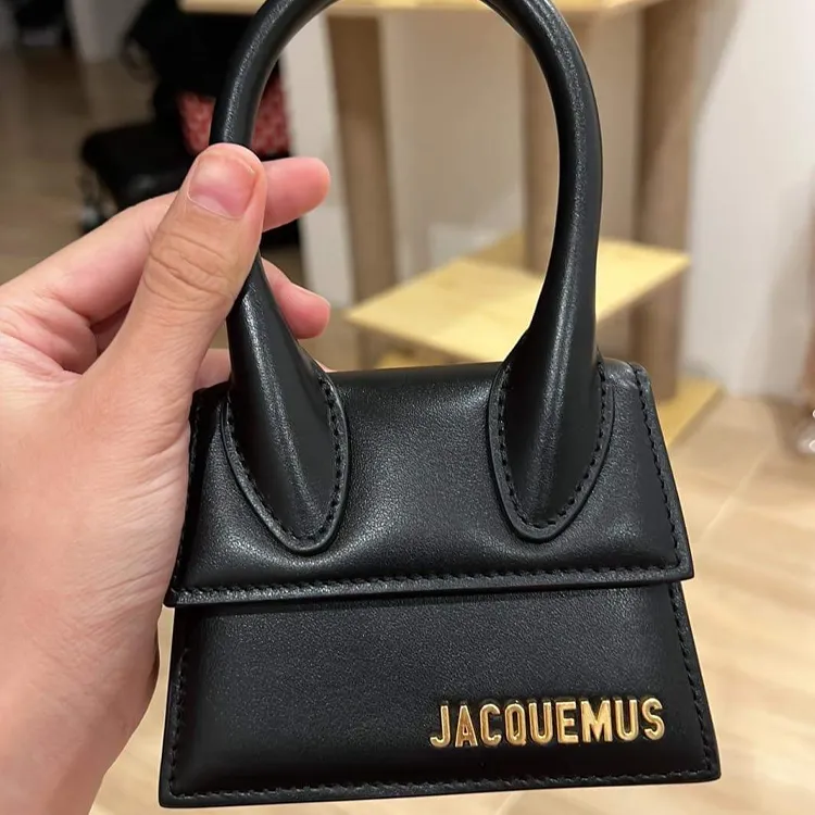 Jacquemus Cow Leather Handbag Mini Women's Black-5