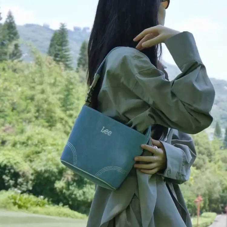 Lee Fabric+Artificial Leather Baby Blue Shoulder Bag, Bucket Bag, Shoulder Bag Regular Women's Vintage Light Cow-5