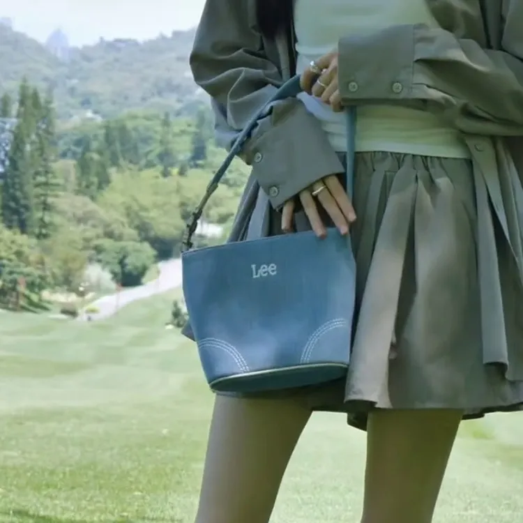 Lee Fabric+Artificial Leather Baby Blue Shoulder Bag, Bucket Bag, Shoulder Bag Regular Women's Vintage Light Cow-6