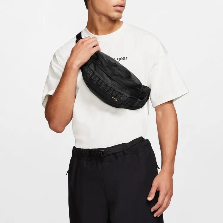 Nike Acg Karst Waist Bag Black-4