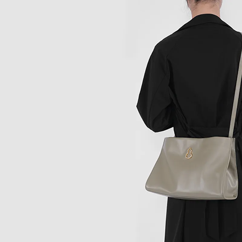 BAMPO Cow Leather Tote Bag, Shoulder Bag Trumpets Women's Light Gray White/Pure Black/Caramel-1