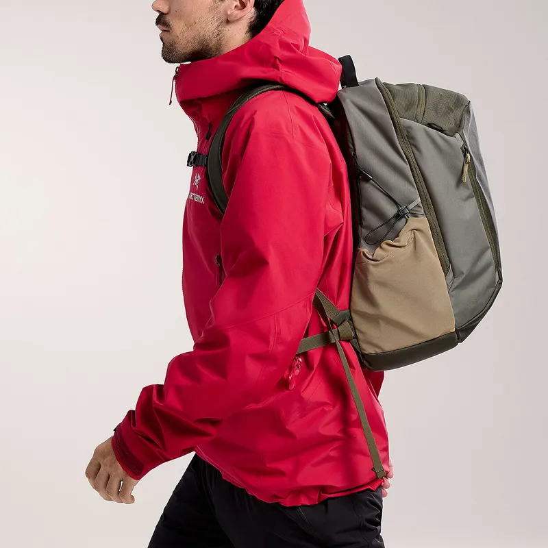 Arcteryx Mantis Mountaineering Bag Backpack Outdoor Bag Recycled Polyester Grass Green Unisex-3