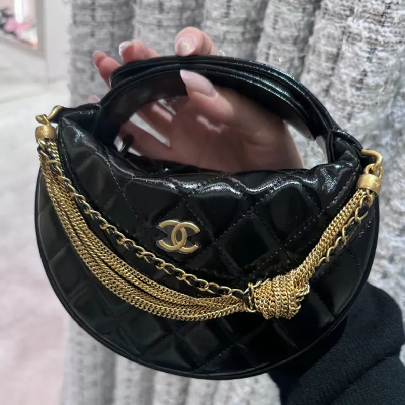 CHANEL Bright Color Wrinkle Calfskin Handbag Women's Black-3