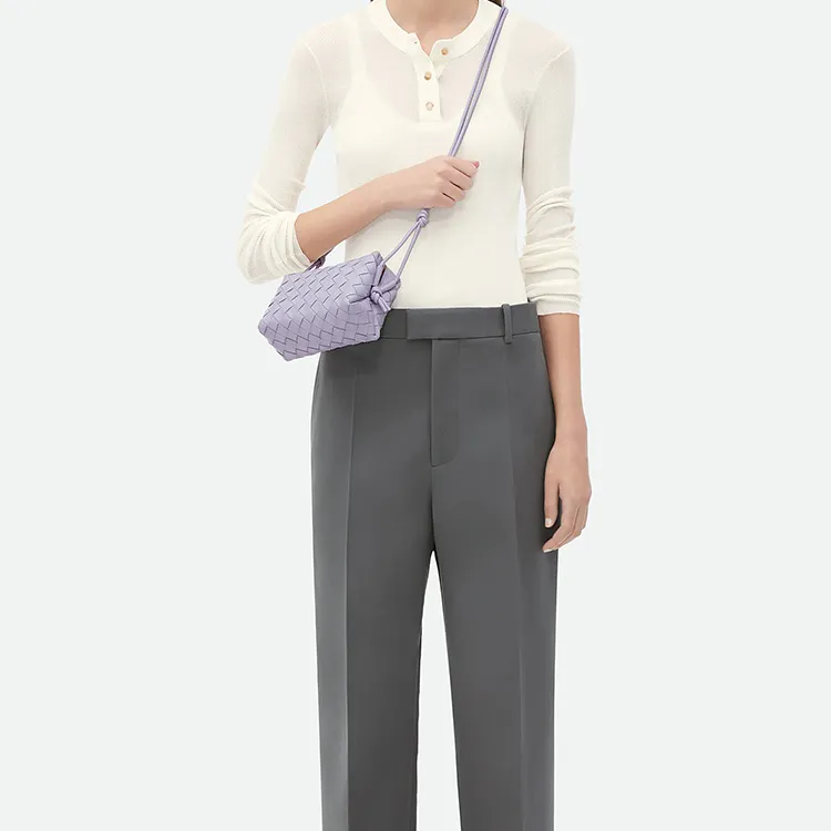 Bottega Veneta LOOP Sheepskin Camera Bag Storage Bag Handheld Crossbody Bag Shoulder Bag Women's Oyster Purple-4