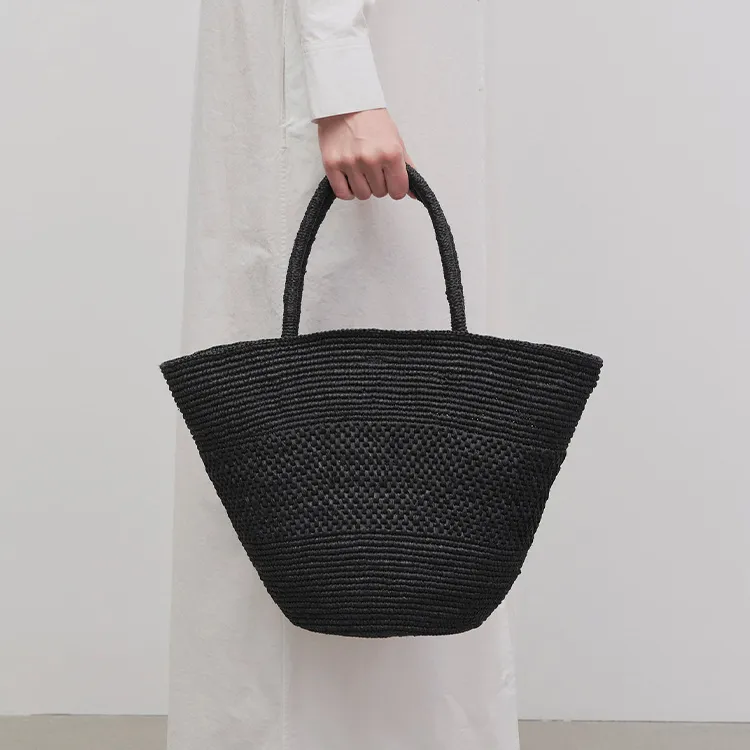 THE ROW Raffia Fiber Basket Handbag Women's Black-4