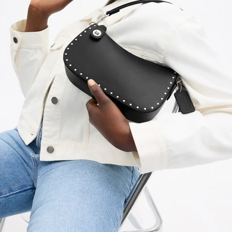 COACH Swinger Tanned Leather Portable Crossbody Bag, Shoulder Bag Women's Black-5