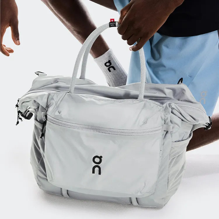 On Polyamide Handbag Regular Unisex Glacier-4