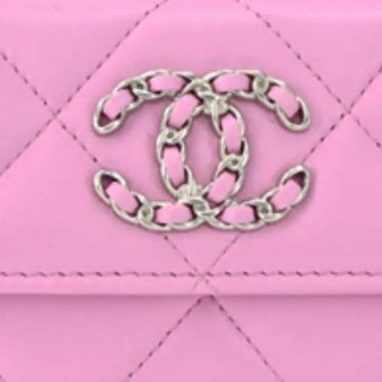 CHANEL 19Bag Lambskin Flap Card Bag Women's Pink-4