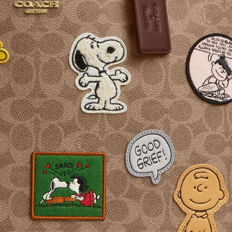 Peanuts X COACH City Shoulder Bags-3