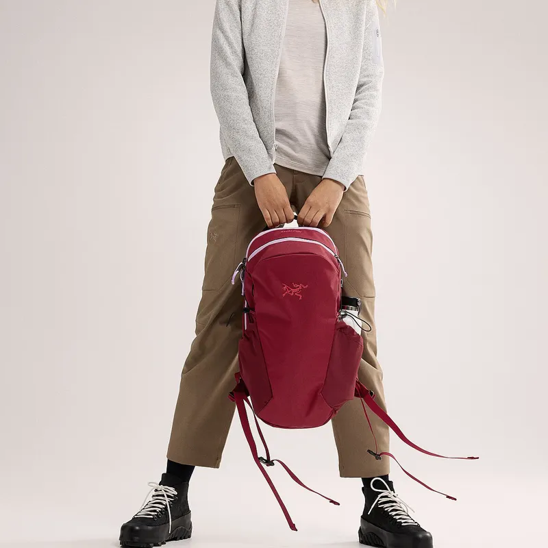 Arcteryx Mantis Polyester Backpack Unisex Red-6