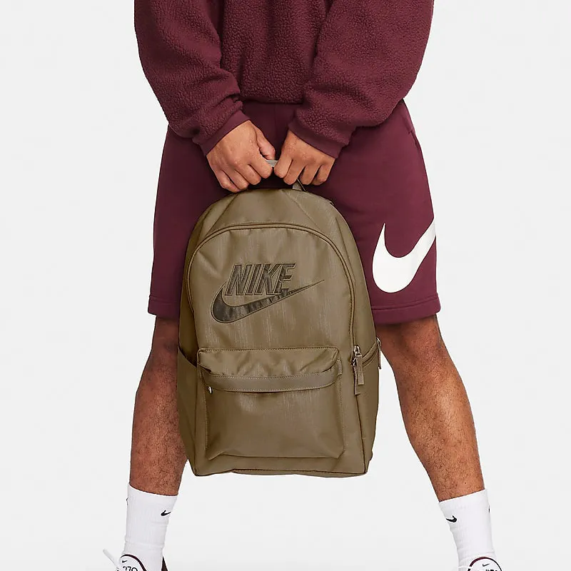 Nike Heritage Fabric Backpack Regular Unisex Olive Green-4