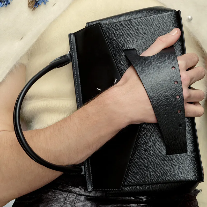 Maison Margiela Snatched Calfskin Shoulder Bag Crossbody Bag Handbag Small Size Women's Black-3