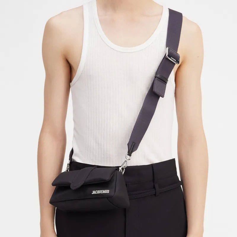 Jacquemus Mini Puffed Bag-5