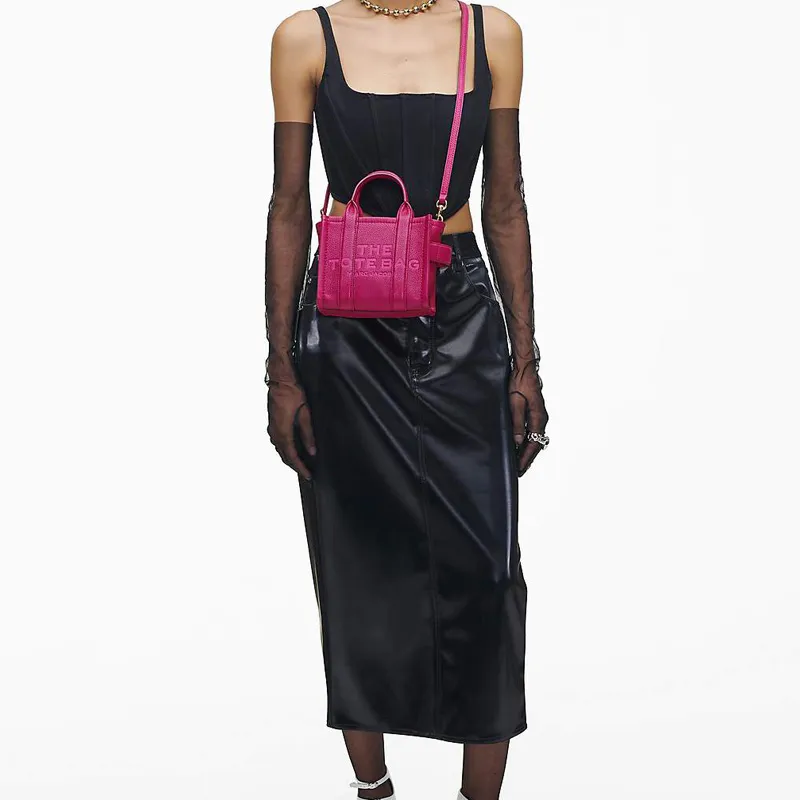 MARC JACOBS The Leather Crossbody Tote Bag -4