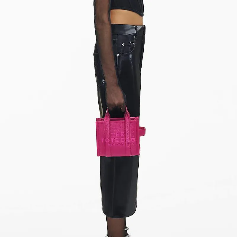 MARC JACOBS The Leather Crossbody Tote Bag -5