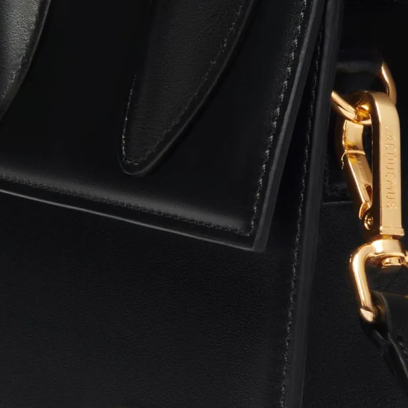 Jacquemus Leather Handbag Medium Size Women's Black-4