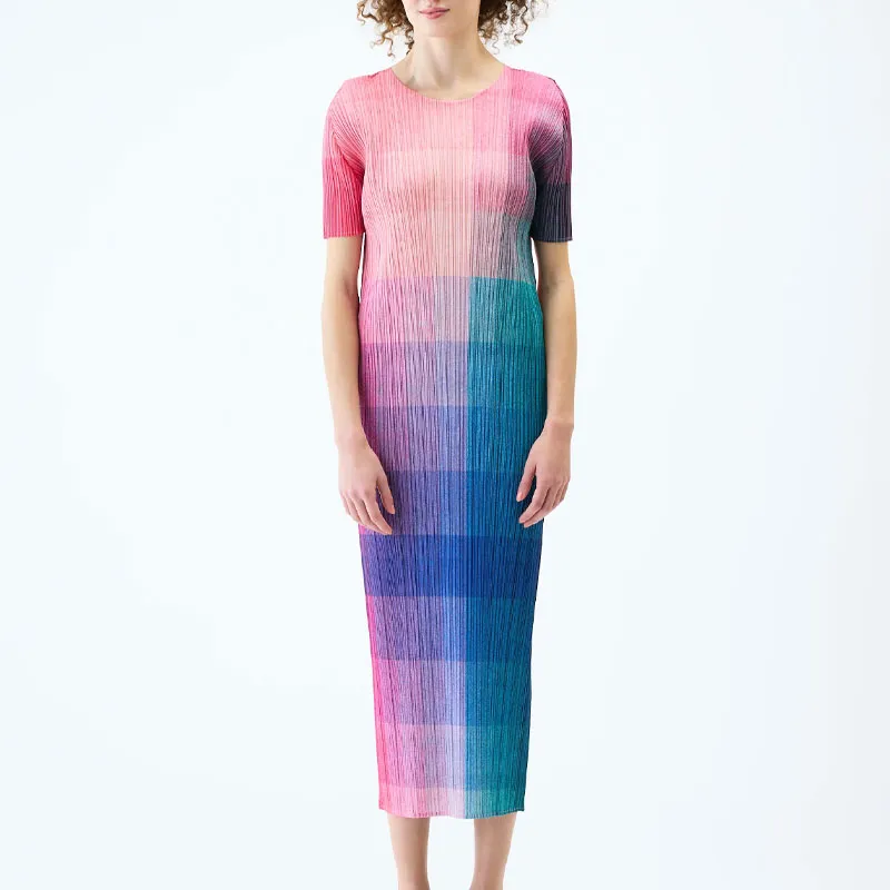 ISSEY MIYAKE Pleated Midi Dress-2