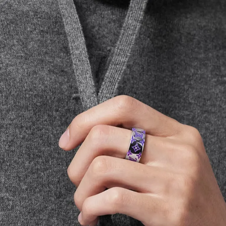 LOUIS VUITTON M1402M Lv Mosaic Ring-3