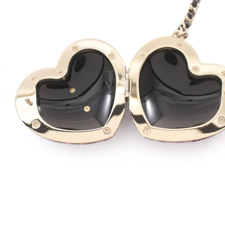 CHANEL 1986-1988 Heart-pendant Necklace-2