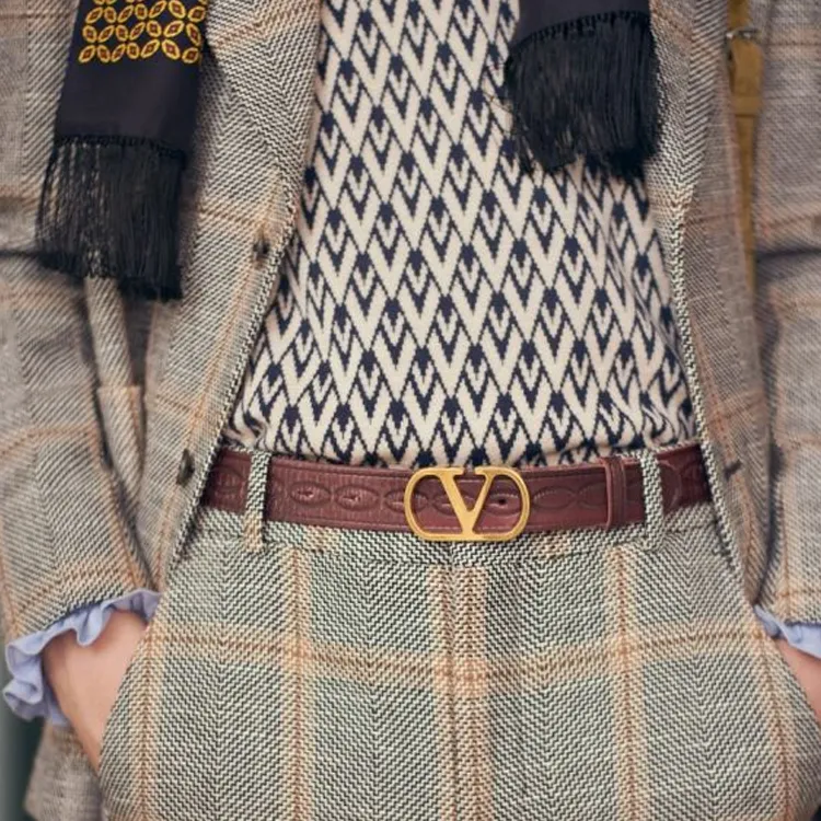 Valentino 30mm VLogo Signature Leather Belt-2