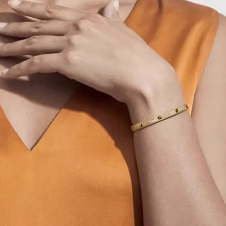 De Beers 18kt Yellow Gold Talisman Diamond Bangle Bracelet-3