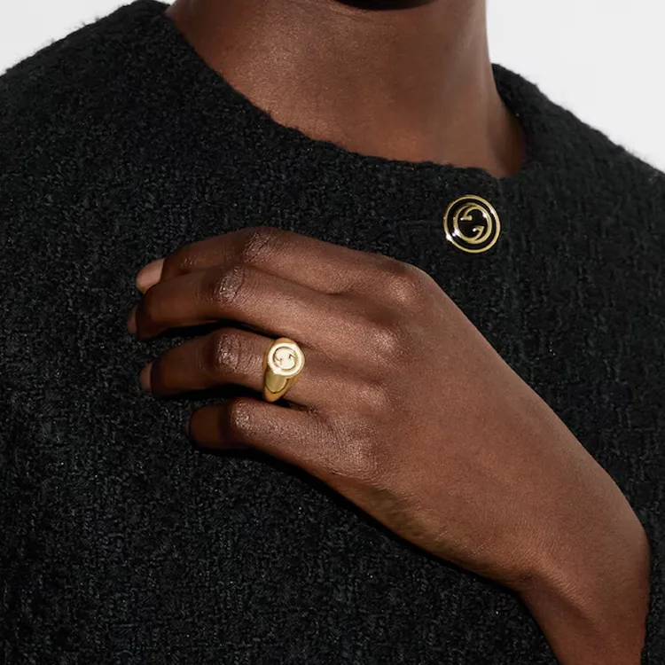 GUCCI Blondie Logo Plaque Ring-4