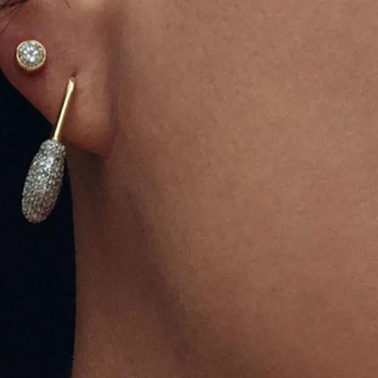 Maria Black 14kt Yellow Gold For The Love Of Ted Diamond Huggie Earring-3