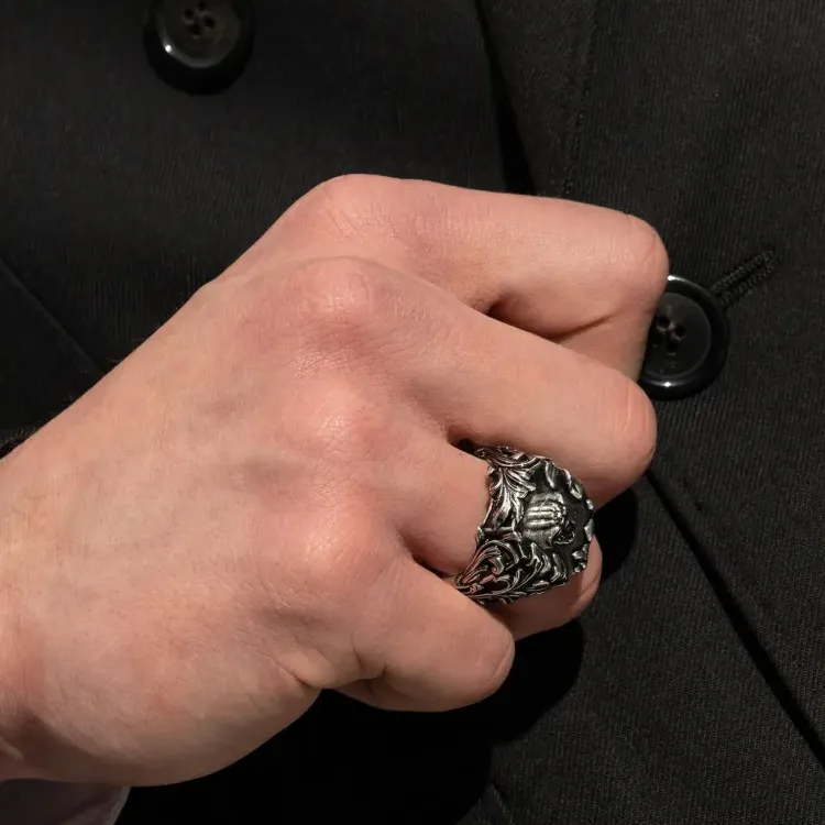 VERSACE Logo plaque Ring-3