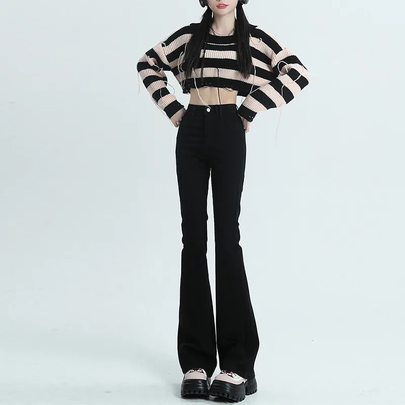 THEA Jeans Women's Black-1