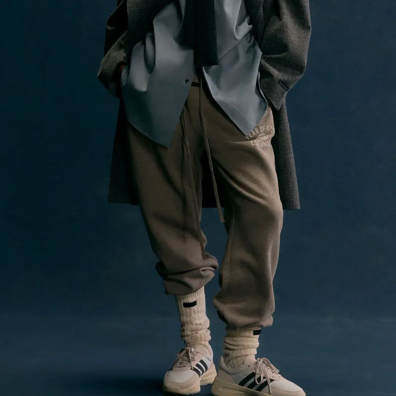 Fear Of God Essentials Women's Fleece Sweatpant FW24 Heather Gray-2
