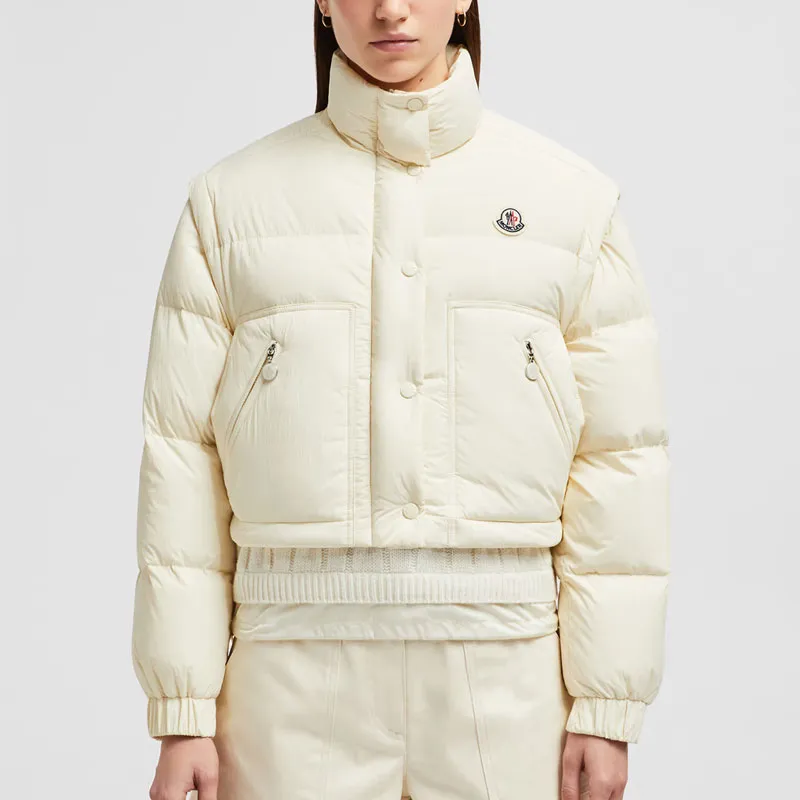 Moncler Selle Logo Patch Puffer Jacket-1