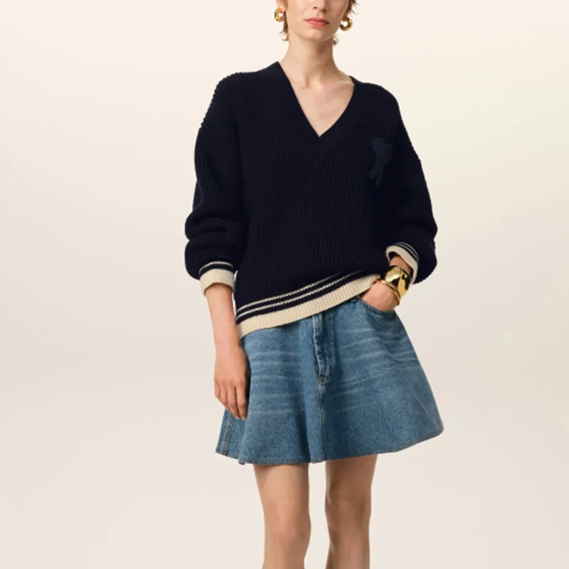 AMIPARIS Paris Ami De Coeur V Neck Knitted Jumper-3