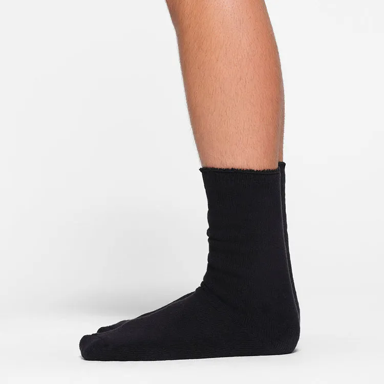 Skims Men Mid-Calf Socks-2