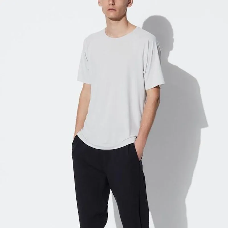 UNIQLO Raglan Sleeve T-Shirt Unisex Light Gray-2