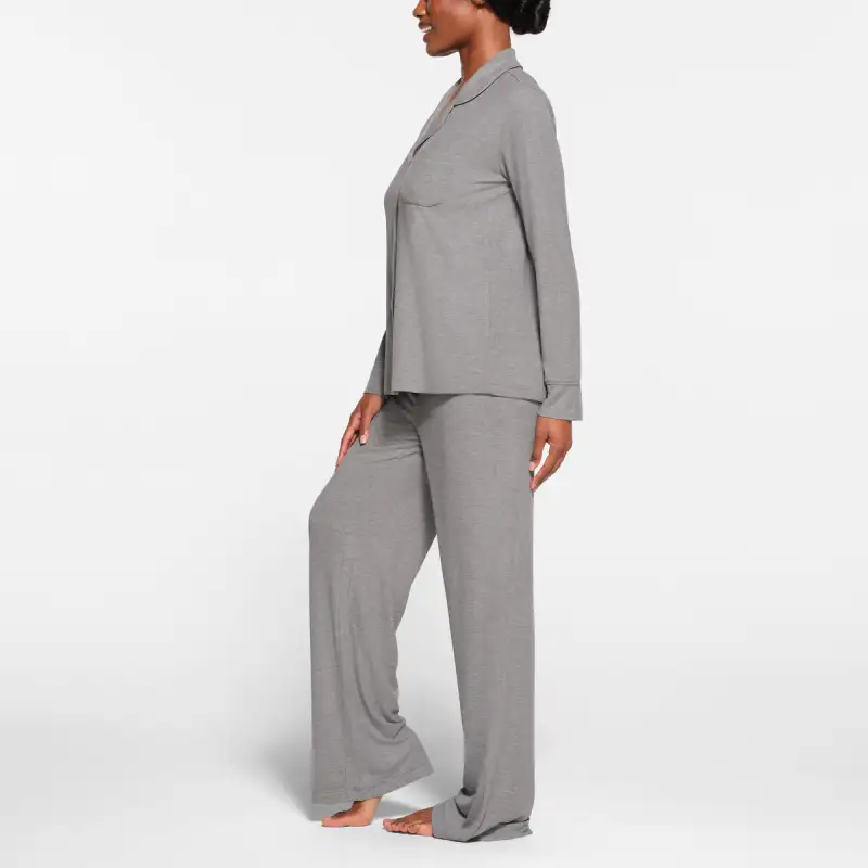SKIMS SOFT LOUNGE SLEEP SET Pajama Set Women's HEATHER GREY/Heather Gray-3