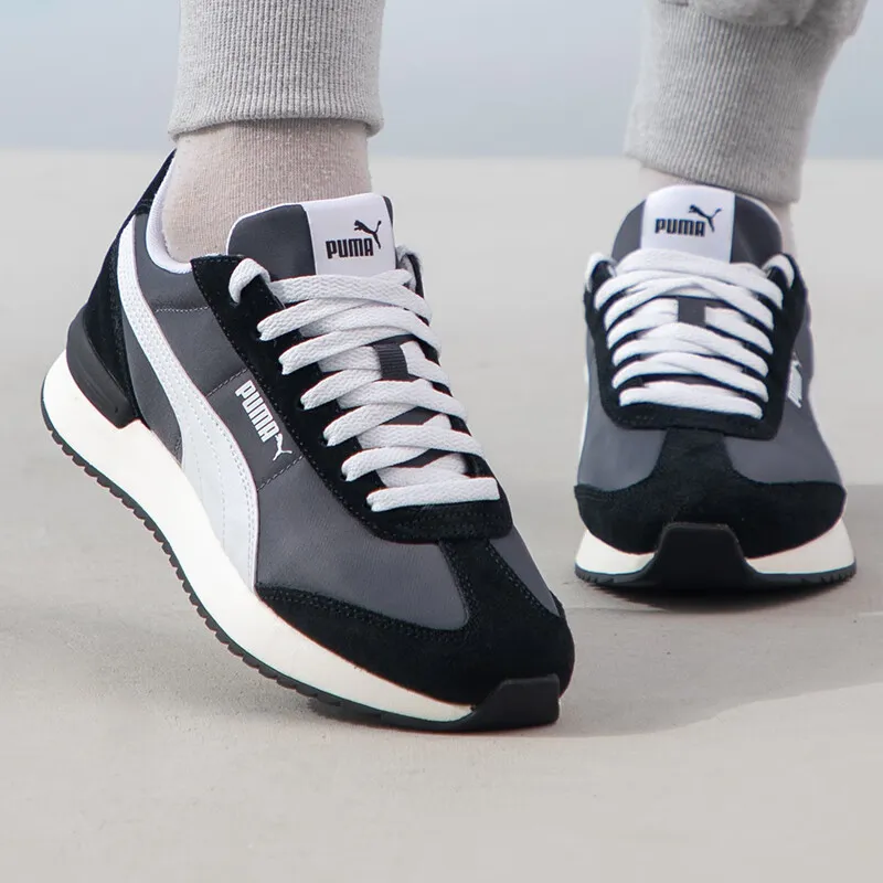 PUMA Future Rider Play On 'Black White'-4