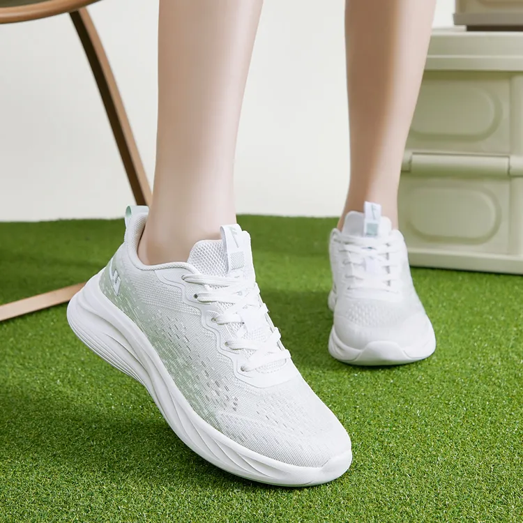 Warrior Wear Resistant Low Top Casual Running Shoes Women's White Green-1