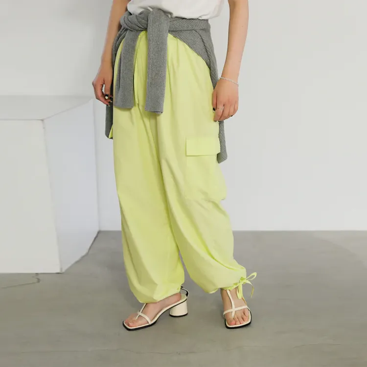 Select MOCA Cargo Pants Women's-1
