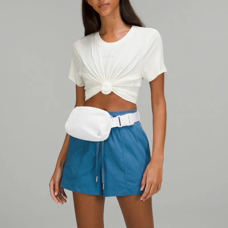 Lululemon Everywhere Recycled Nylon Fanny Pack Regular Unisex White-4