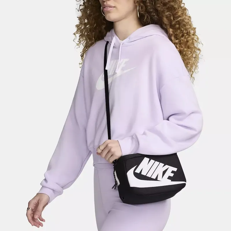 Nike Mini Shoe Box 3L Cross-Body Bag Black/White-4