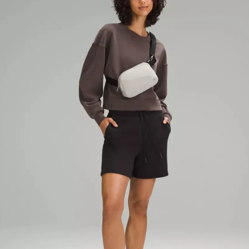 Lululemon Everywhere Nylon Shoulder Bag Crossbody Bag Fanny Pack Regular Unisex Linen & Black-4