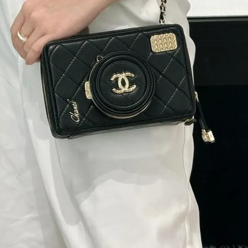 CHANEL Sheepskin Makeup Bag, Small Square Bag, Shoulder Bag, Crossbody Bag Regular Women's Black-2