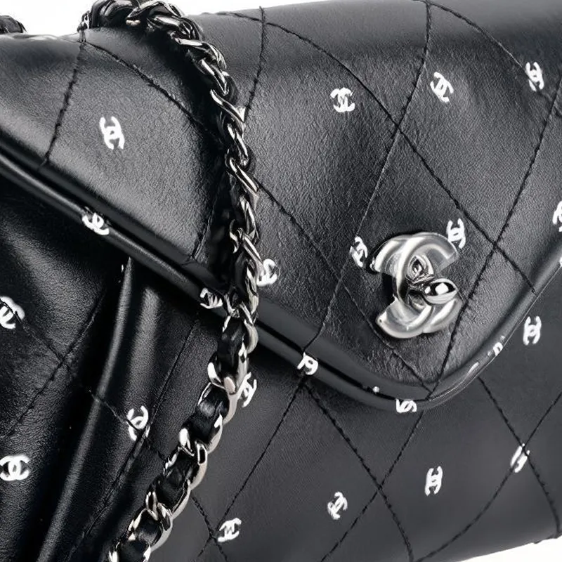 CHANEL Leather Chain Bag Envelope Bag Clutch Women's Black-4