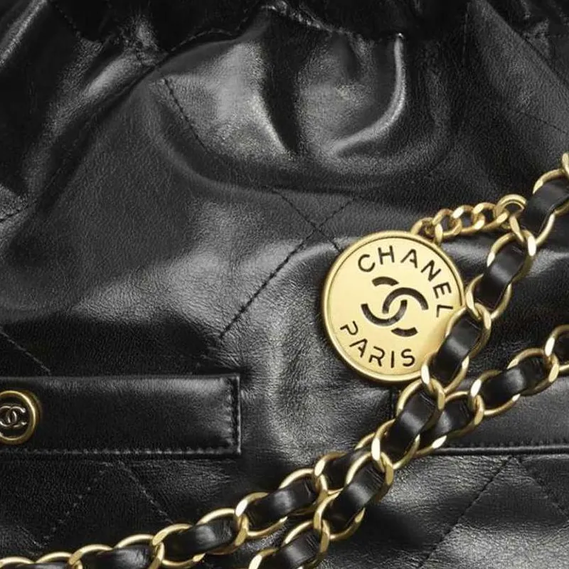 CHANEL Bright Crinkle Calfskin Bucket Bag, Handbag, Shoulder Bag Trumpets Women's Black-4